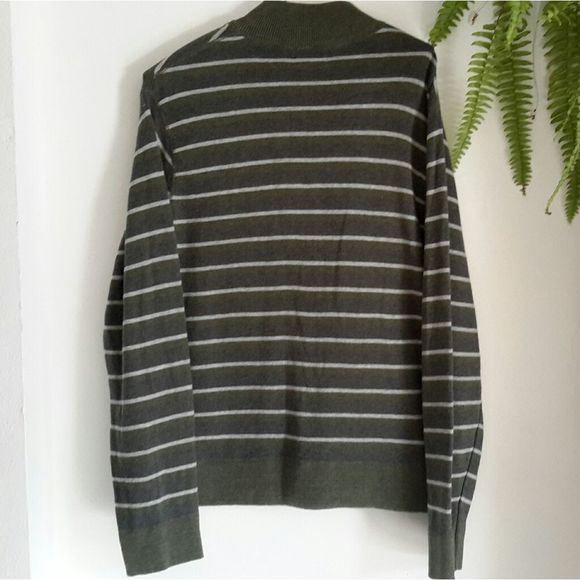 Unisex knit long sleeve crew neck top, L/G. Zipper - Picture 2 of 4